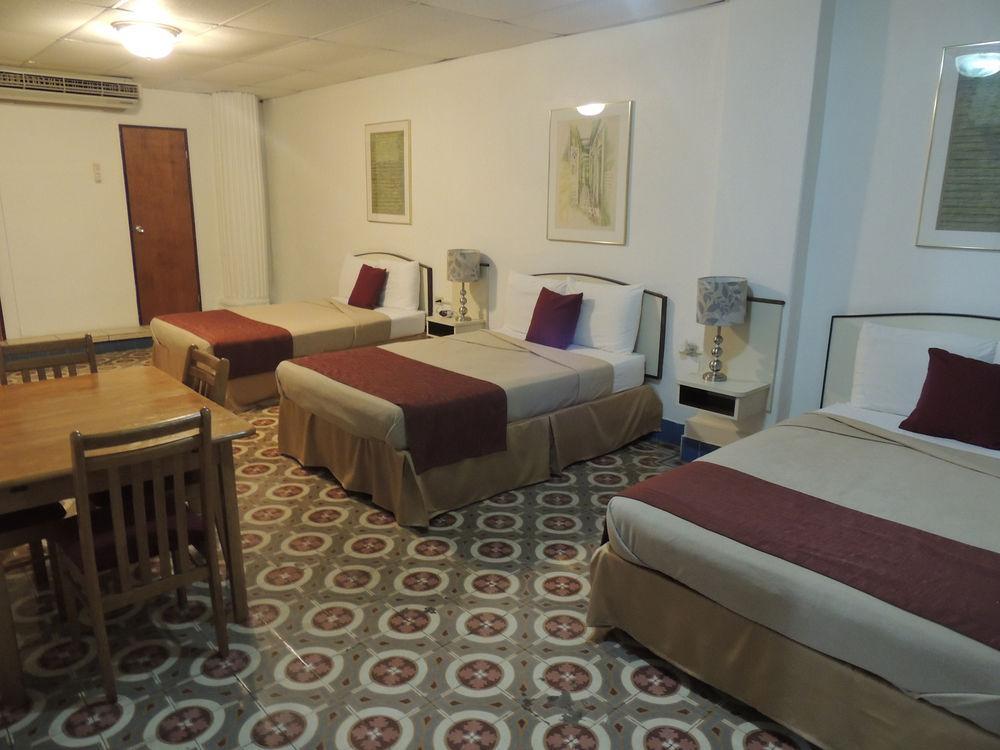 Hotel Colonial มายาเกซ ภายนอก รูปภาพ