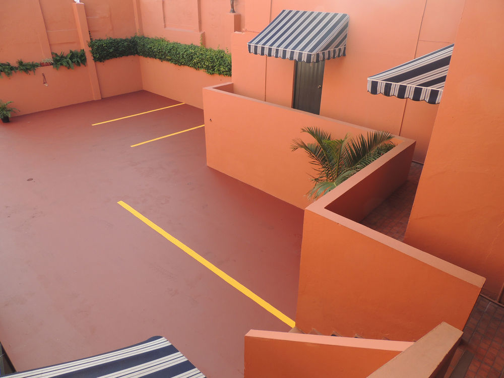 Hotel Colonial มายาเกซ ภายนอก รูปภาพ