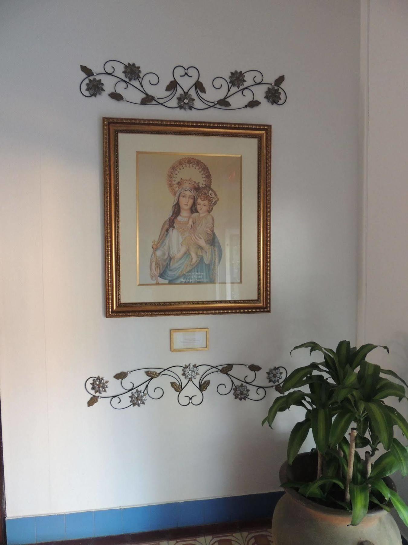 Hotel Colonial มายาเกซ ภายนอก รูปภาพ